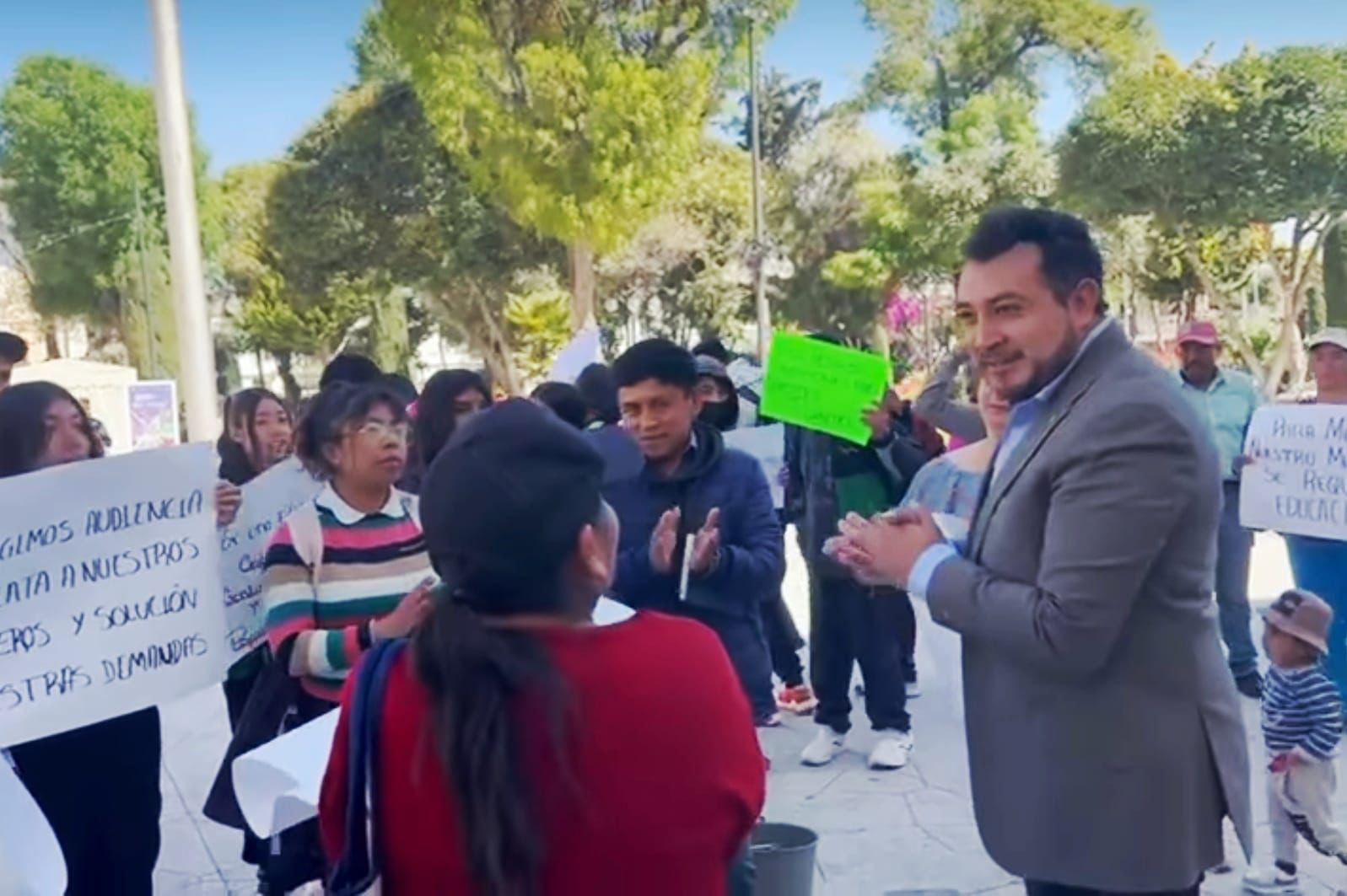 Atiende Salvador Santos Cedillo a estudiantes del EMSAD de Ignacio Zaragoza